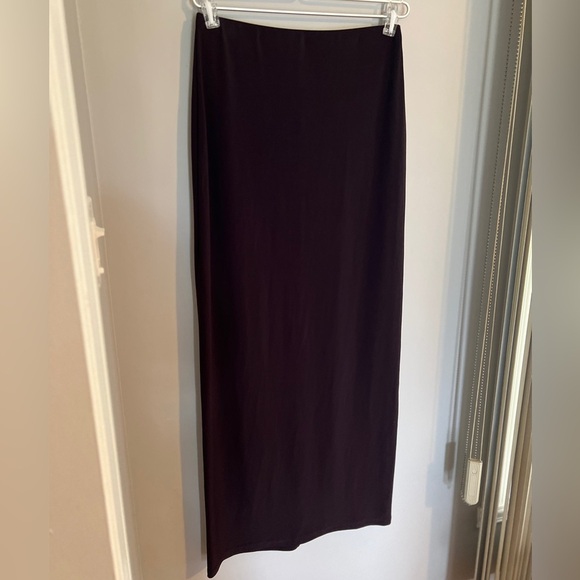 Sympli Midi Skirt 6 - Picture 1 of 9